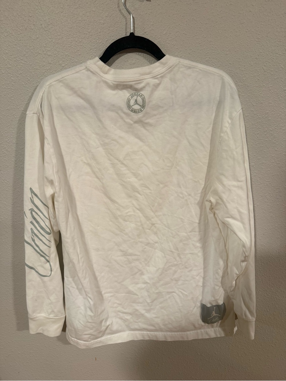 AIR JORDAN X UNION LONG SLEEVE LARGE - Picture 6 of 6